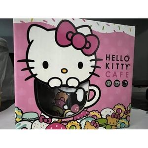 Brand new in Box Hello Kitty Cafe Mug-Rare